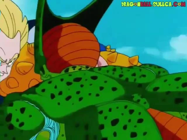 [144] Cell se escapa de las manos de Pikoro.