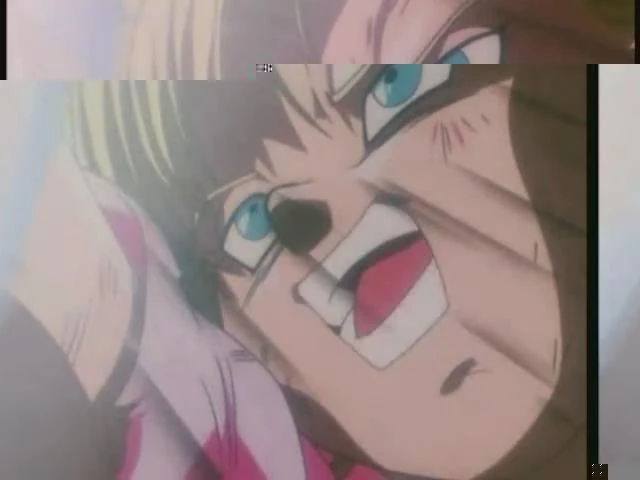 [47] Goku y número 18 pelean juntos.
