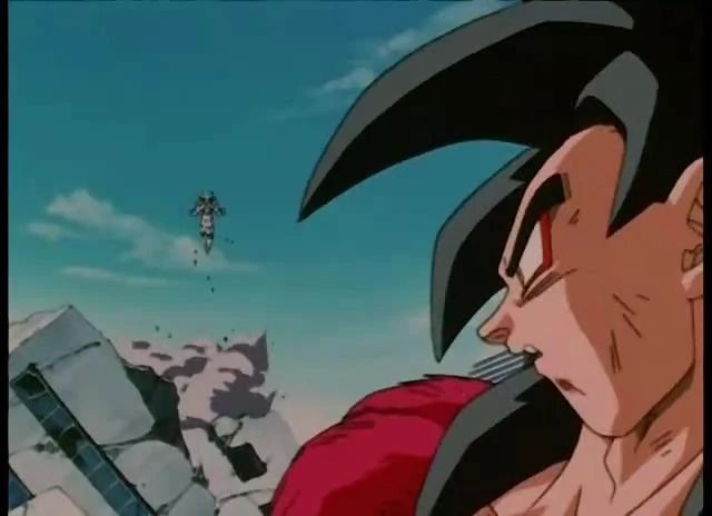 [61] Goku se come la esfera de 4 estrellas.